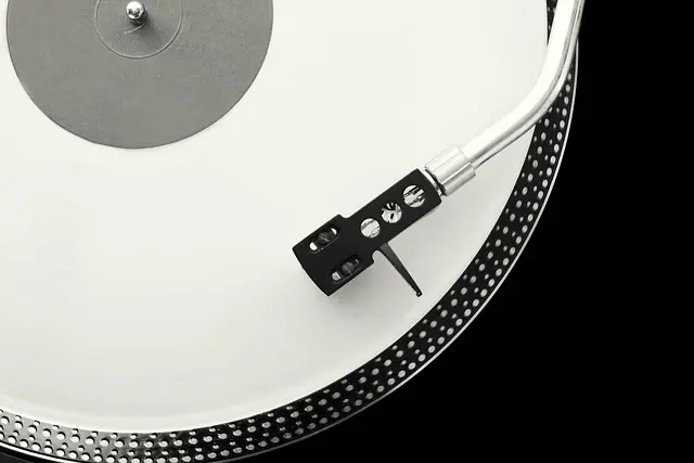 How to Choose the Best HiFi Audio Accessories for Your Setup